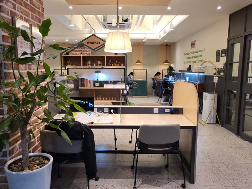 범어역 멘토즈 스터디카페 14